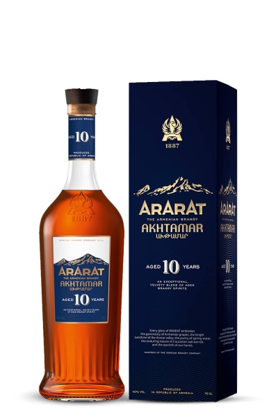 Ararat Akhtamar 10 YO brandy Gift Box Ararat Akhtamar 10 YO brandy Gift Box
